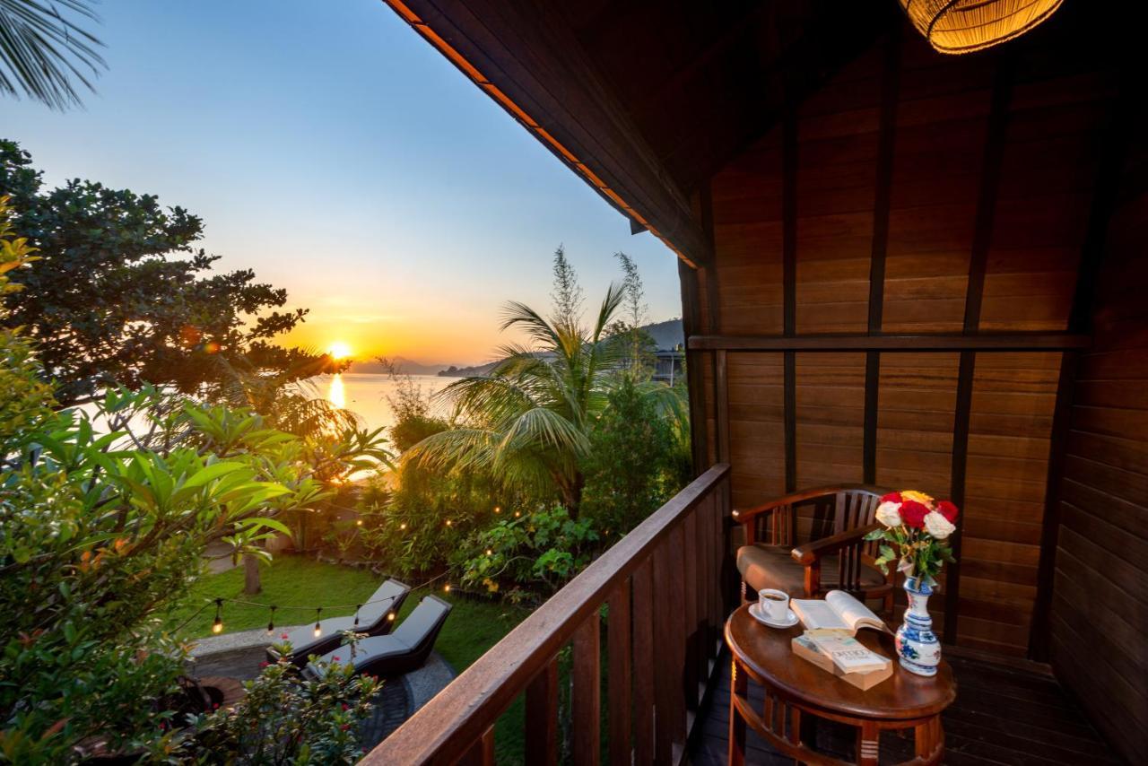 Melasti Beach Bungalows อาเม็ด ภายนอก รูปภาพ