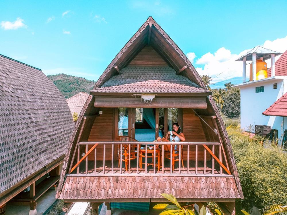 Melasti Beach Bungalows อาเม็ด ภายนอก รูปภาพ
